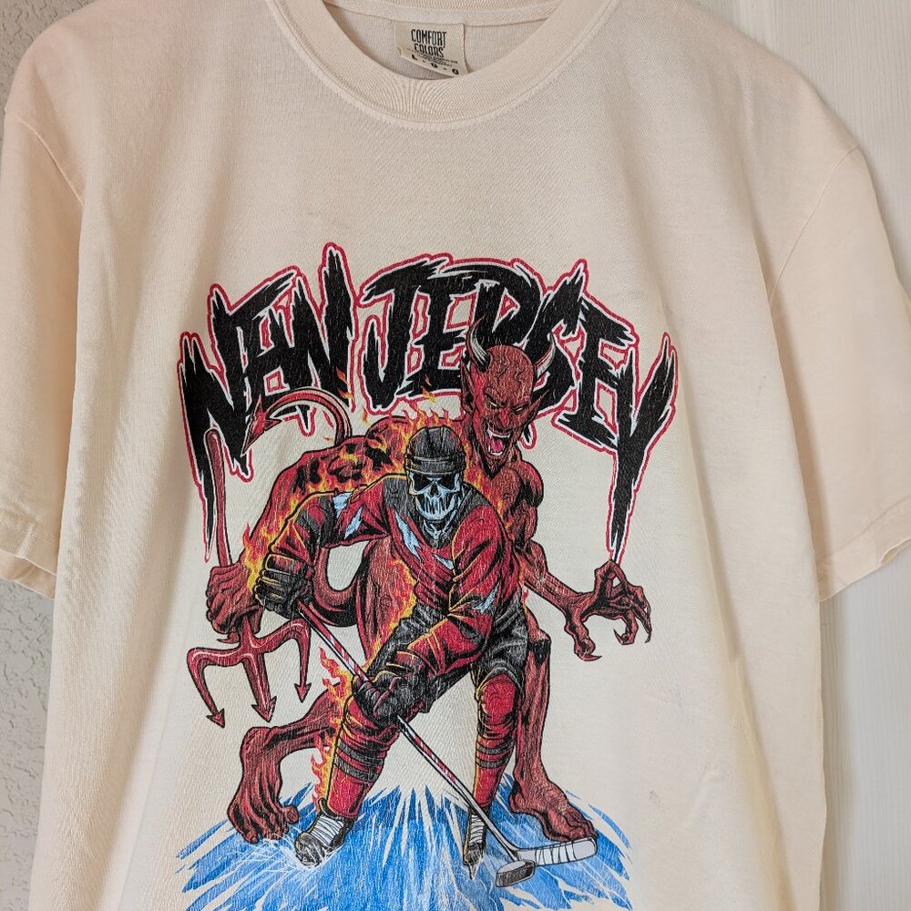 New Jersey Devils NHL Hockey T-shirt